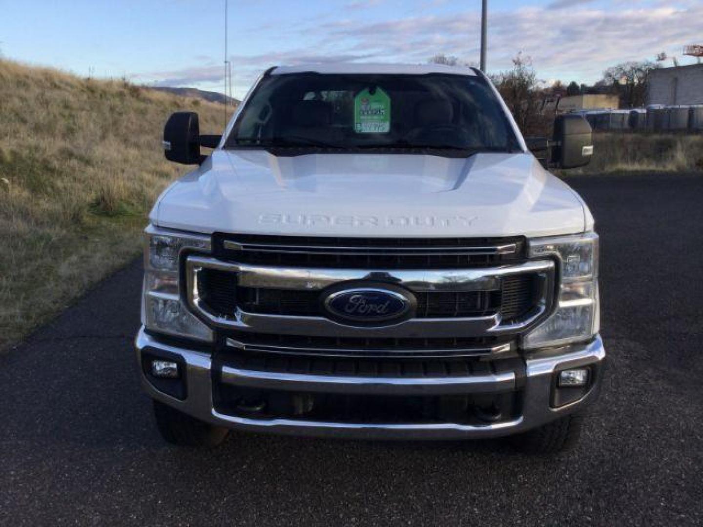 2021 Oxford White /Medium Earth Gray Ford F-350 SD XLT Crew Cab Long Bed 4WD (1FT8W3BT0ME) with an 6.7L V8 OHV 16V DIESEL engine, 10-speed automatic transmission, located at 1801 Main Street, Lewiston, 83501, (208) 743-9371, 46.417065, -117.004799 - Photo#11