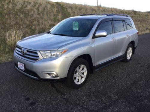 2013 Toyota Highlander SE