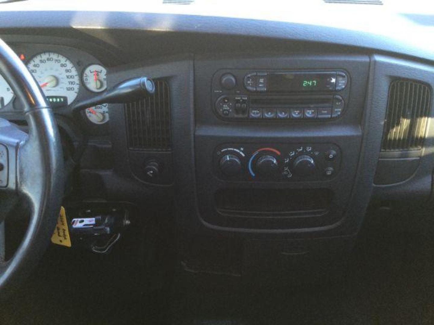 2004 Flame Red /Dark Slate Gray Cloth Interior Dodge Ram 2500 SLT Quad Cab Long Bed 4WD (3D7KU28C84G) with an 5.9L L6 OHV 24V TURBO DIESEL engine, 4-Speed Automatic transmission, located at 1801 Main Street, Lewiston, 83501, (208) 743-9371, 46.417065, -117.004799 - Photo#6