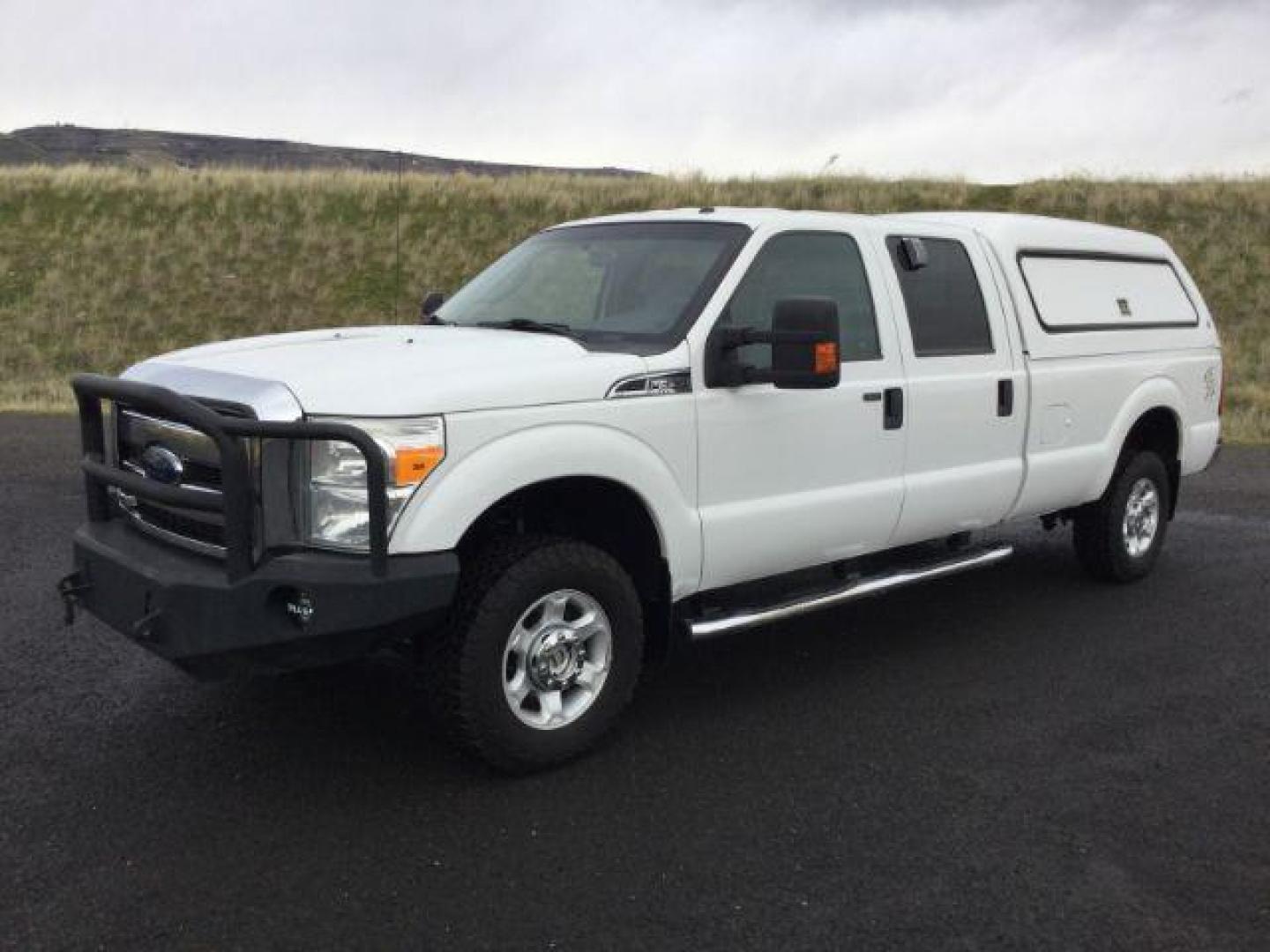 2015 Oxford White /Steel Ford F-350 SD XLT Crew Cab Long Bed 4WD (1FT7W3BTXFE) with an 6.7L V8 OHV 16V DIESEL engine, 6-Speed Automatic transmission, located at 1801 Main Street, Lewiston, 83501, (208) 743-9371, 46.417065, -117.004799 - Photo#0