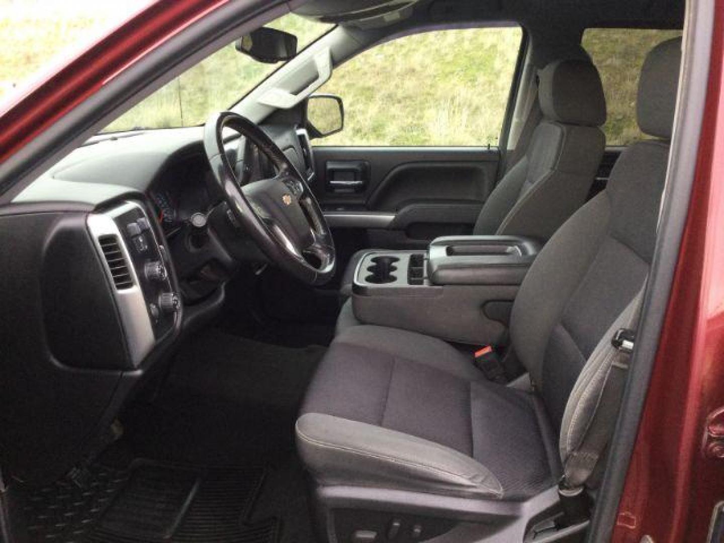 2014 Deep Ruby Metallic /Jet Black/Dark Ash Chevrolet Silverado 1500 2LT Crew Cab 4WD (3GCUKREC0EG) with an 5.3L V8 OHV 16V engine, 6-Speed Automatic transmission, located at 1801 Main Street, Lewiston, 83501, (208) 743-9371, 46.417065, -117.004799 - Photo#4