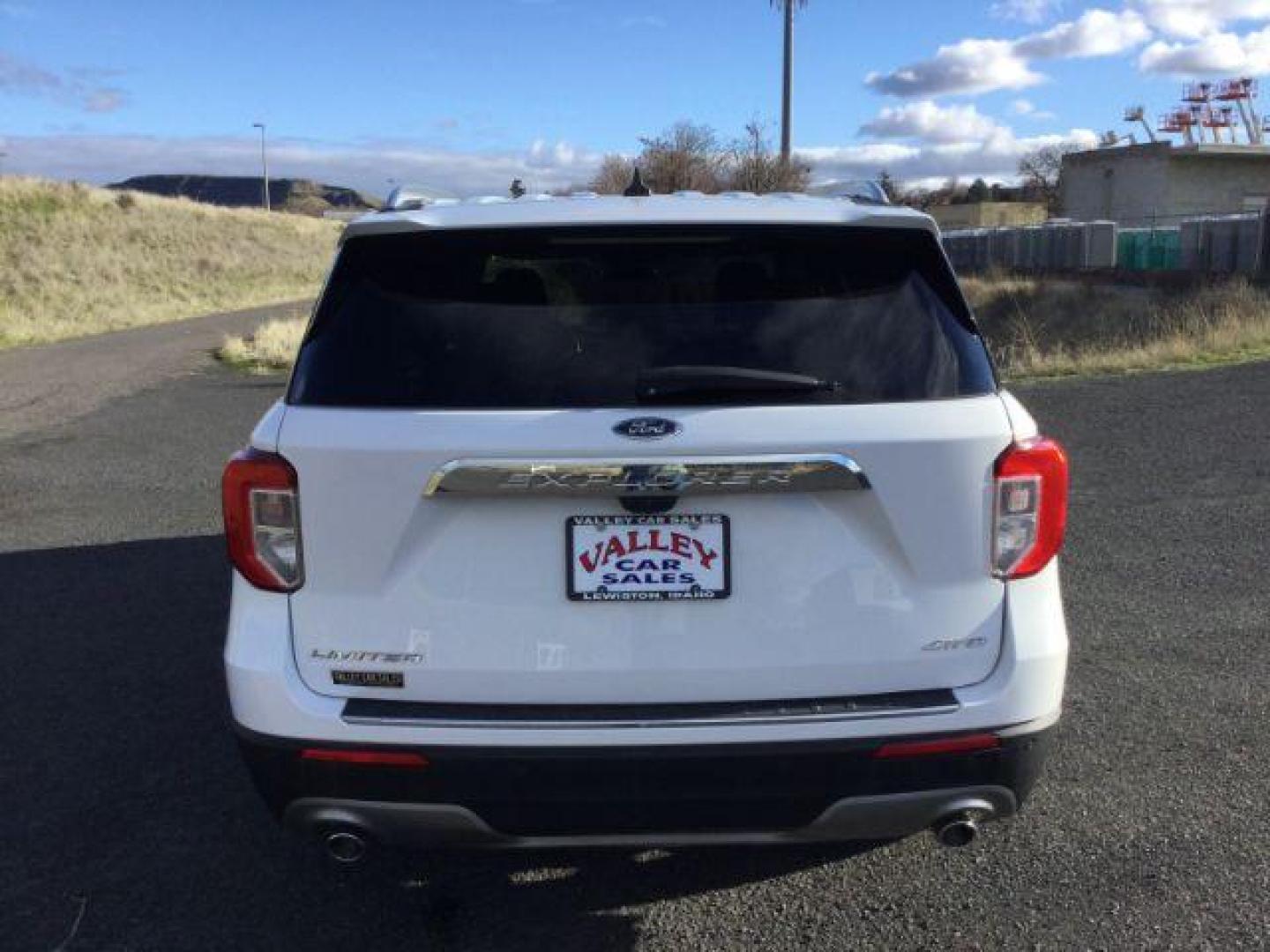 2022 Oxford White /BLACK LEATHER Ford Explorer Limited AWD (1FMSK8FH7NG) with an 2.3L L4 DOHC 16V engine, 10-Speed Automatic transmission, located at 1801 Main Street, Lewiston, 83501, (208) 743-9371, 46.417065, -117.004799 - Photo#12