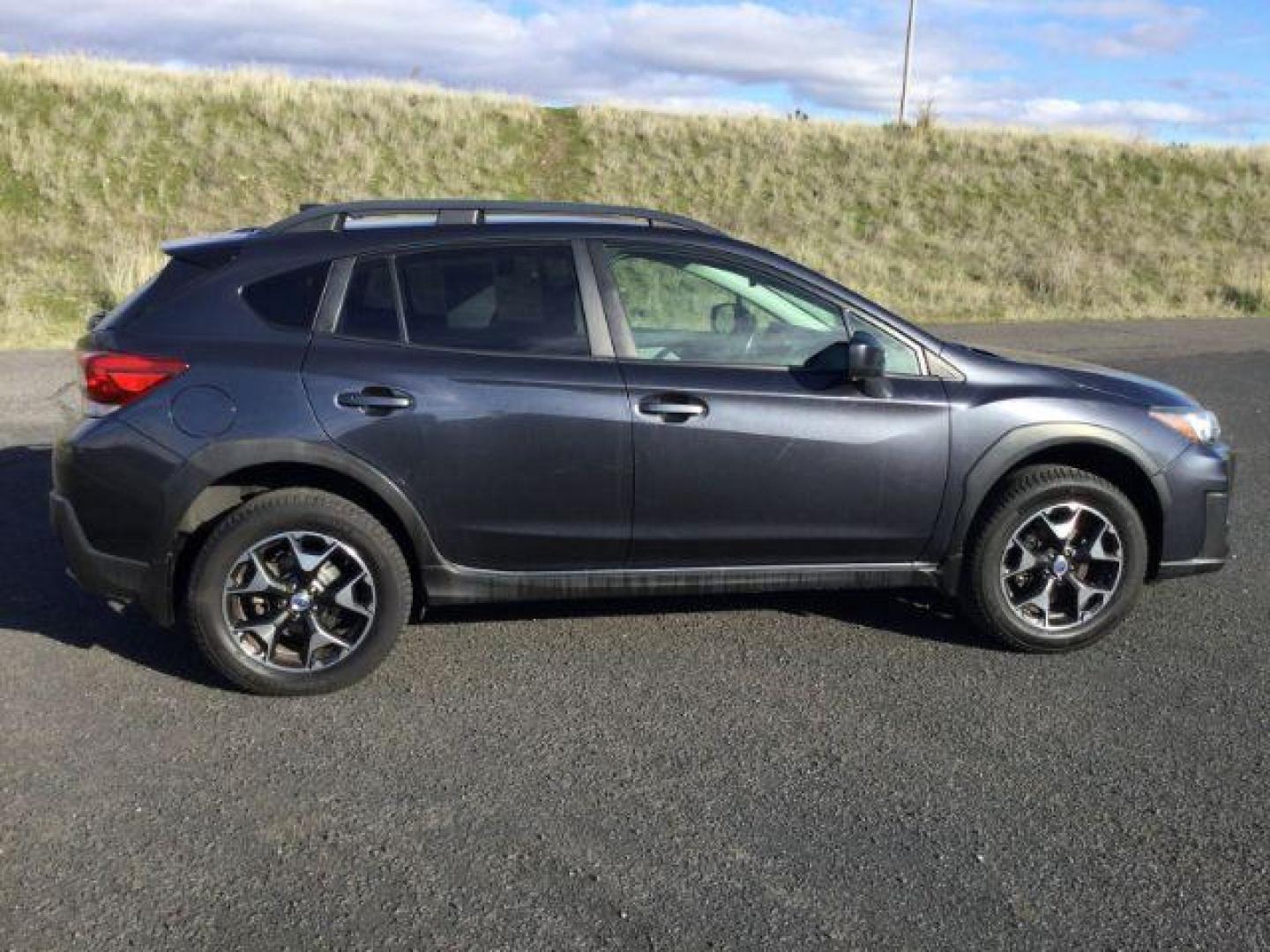 2018 Dark Gray Metallic /Gray Cloth with Orange Stitching, cloth Subaru Crosstrek 2.0i Premium CVT (JF2GTACC5JH) with an 2.0L L4 DOHC 16V engine, Continuously Variable Transmission transmission, located at 1801 Main Street, Lewiston, 83501, (208) 743-9371, 46.417065, -117.004799 - Photo#9