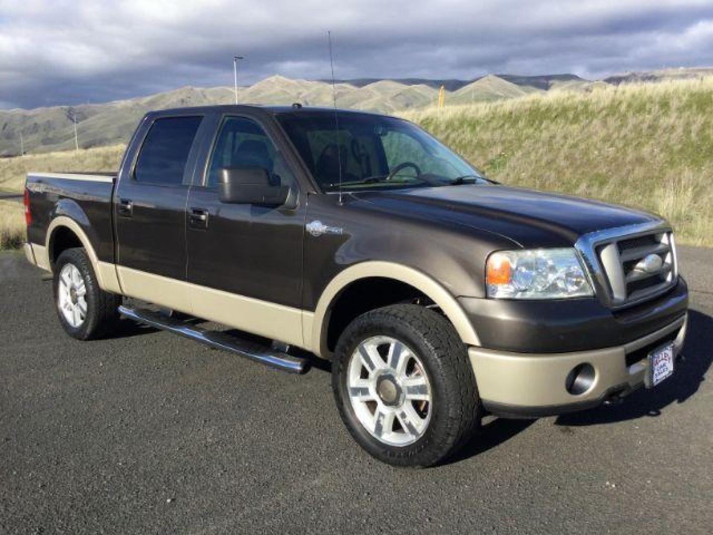 2007 Dark Stone Metallic/Pueblo Gold Metallic /Tan/Castano Brown Leather Interior Ford F-150 Lariat SuperCrew 4WD (1FTPW14V57K) with an 5.4L V8 SOHC 24V FFV engine, 4-Speed Automatic transmission, located at 1801 Main Street, Lewiston, 83501, (208) 743-9371, 46.417065, -117.004799 - Photo#14