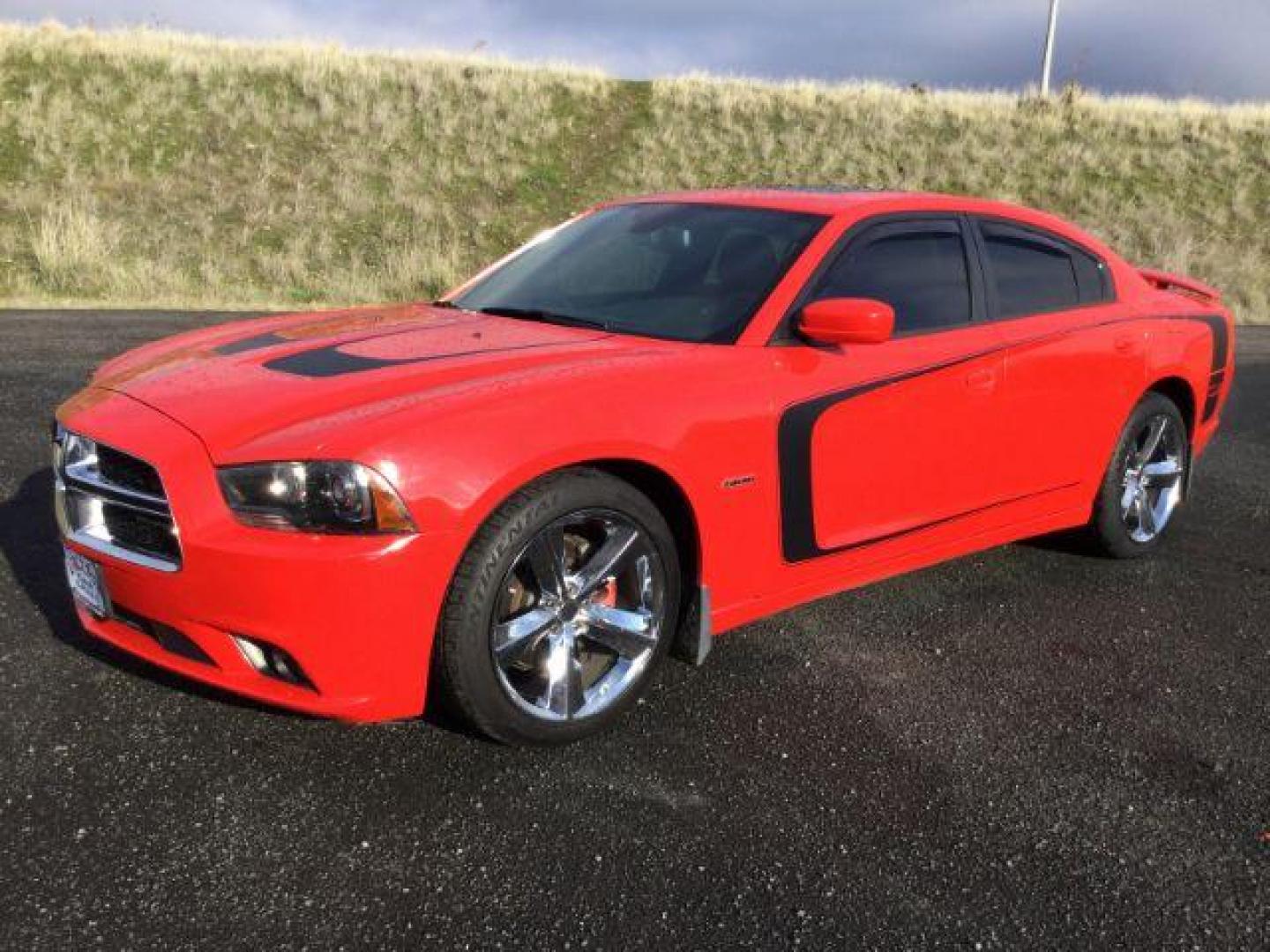 2014 red /red leather DODGE CHARGER R/T max (2C3CDXCT2EH) with an 5.7 HEMI V8 engine, 6-SPEED AUTOMATIC transmission, located at 1801 Main Street, Lewiston, 83501, (208) 743-9371, 46.417065, -117.004799 - Photo#0