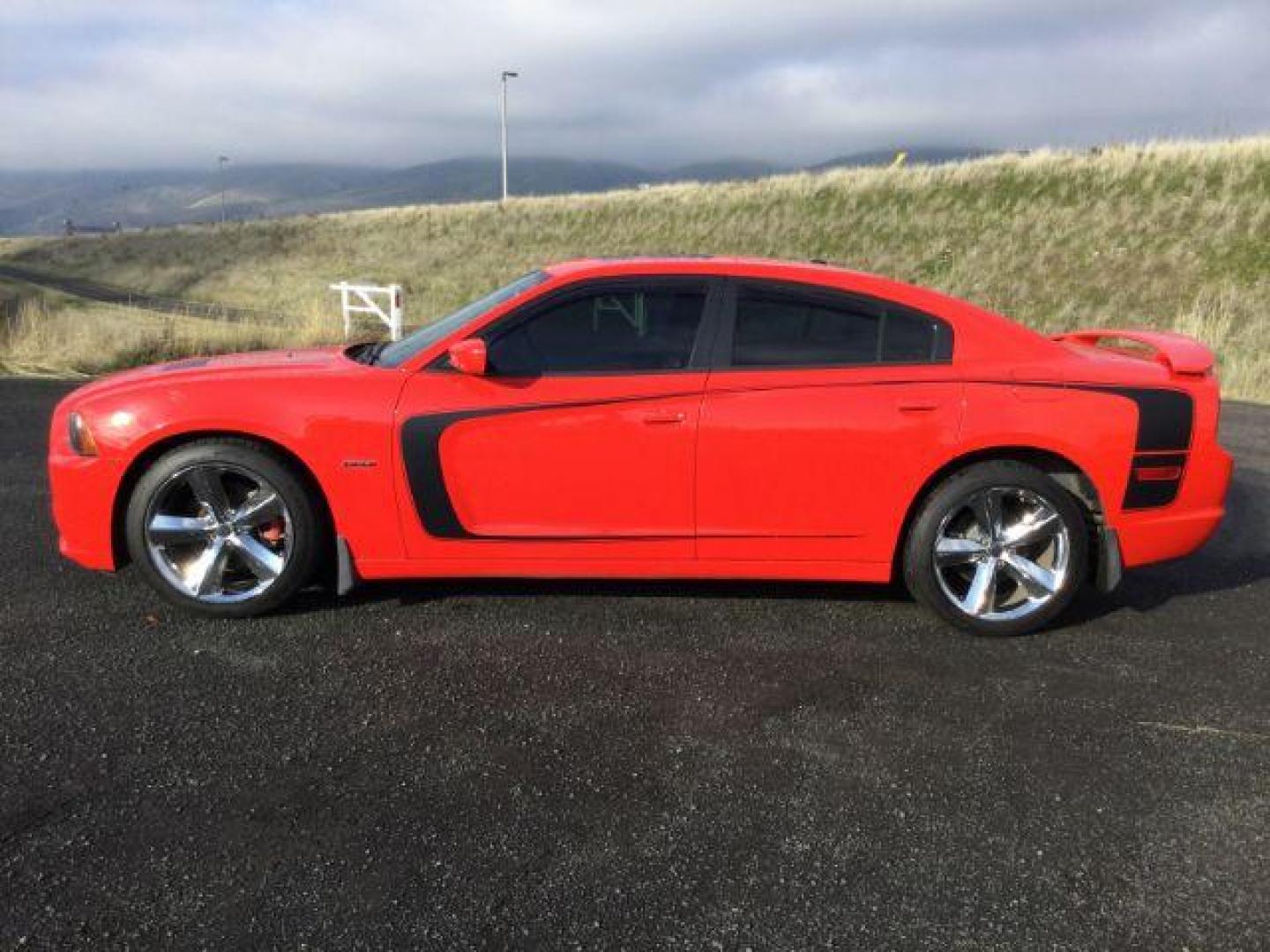 2014 red /red leather DODGE CHARGER R/T max (2C3CDXCT2EH) with an 5.7 HEMI V8 engine, 6-SPEED AUTOMATIC transmission, located at 1801 Main Street, Lewiston, 83501, (208) 743-9371, 46.417065, -117.004799 - Photo#1