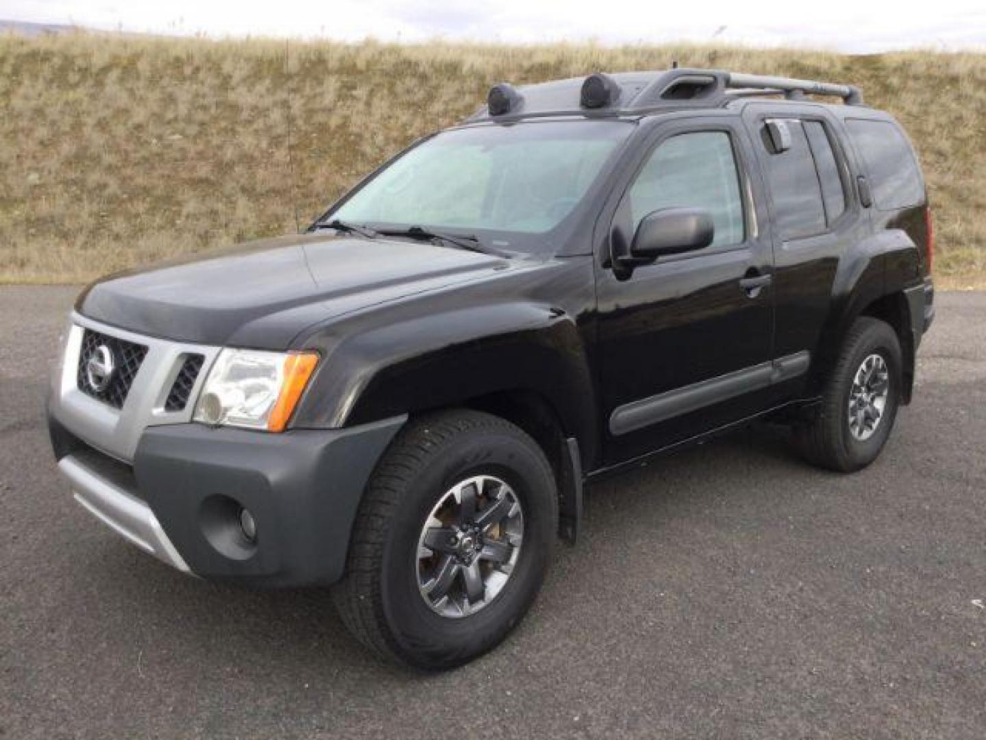 2015 Black /Black Leather Nissan Xterra PRO-4X (5N1AN0NWXFN) with an 4.0 V6 engine, 5-Speed Automatic transmission, located at 1801 Main Street, Lewiston, 83501, (208) 743-9371, 46.417065, -117.004799 - Photo#0