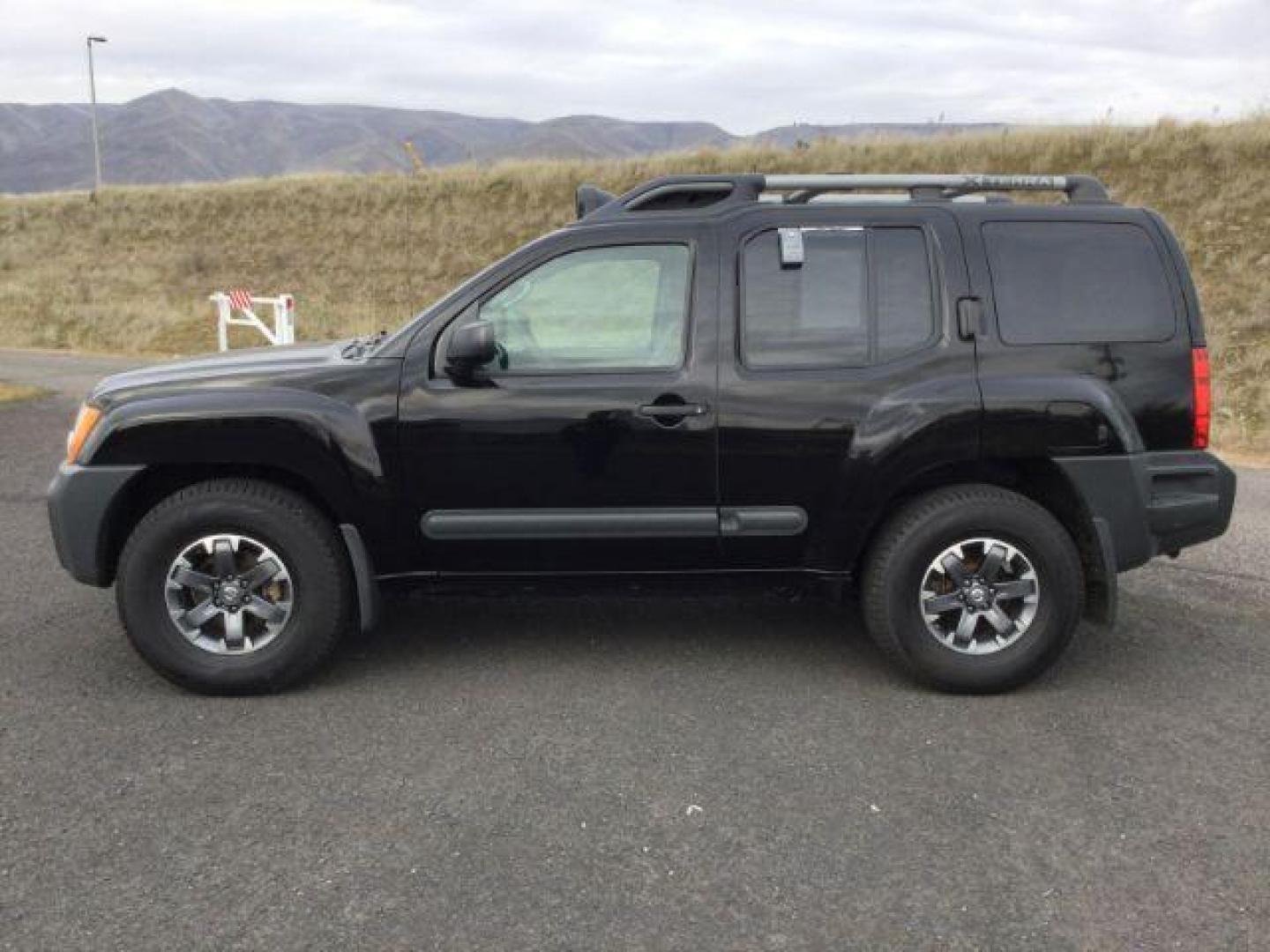 2015 Black /Black Leather Nissan Xterra PRO-4X (5N1AN0NWXFN) with an 4.0 V6 engine, 5-Speed Automatic transmission, located at 1801 Main Street, Lewiston, 83501, (208) 743-9371, 46.417065, -117.004799 - Photo#1