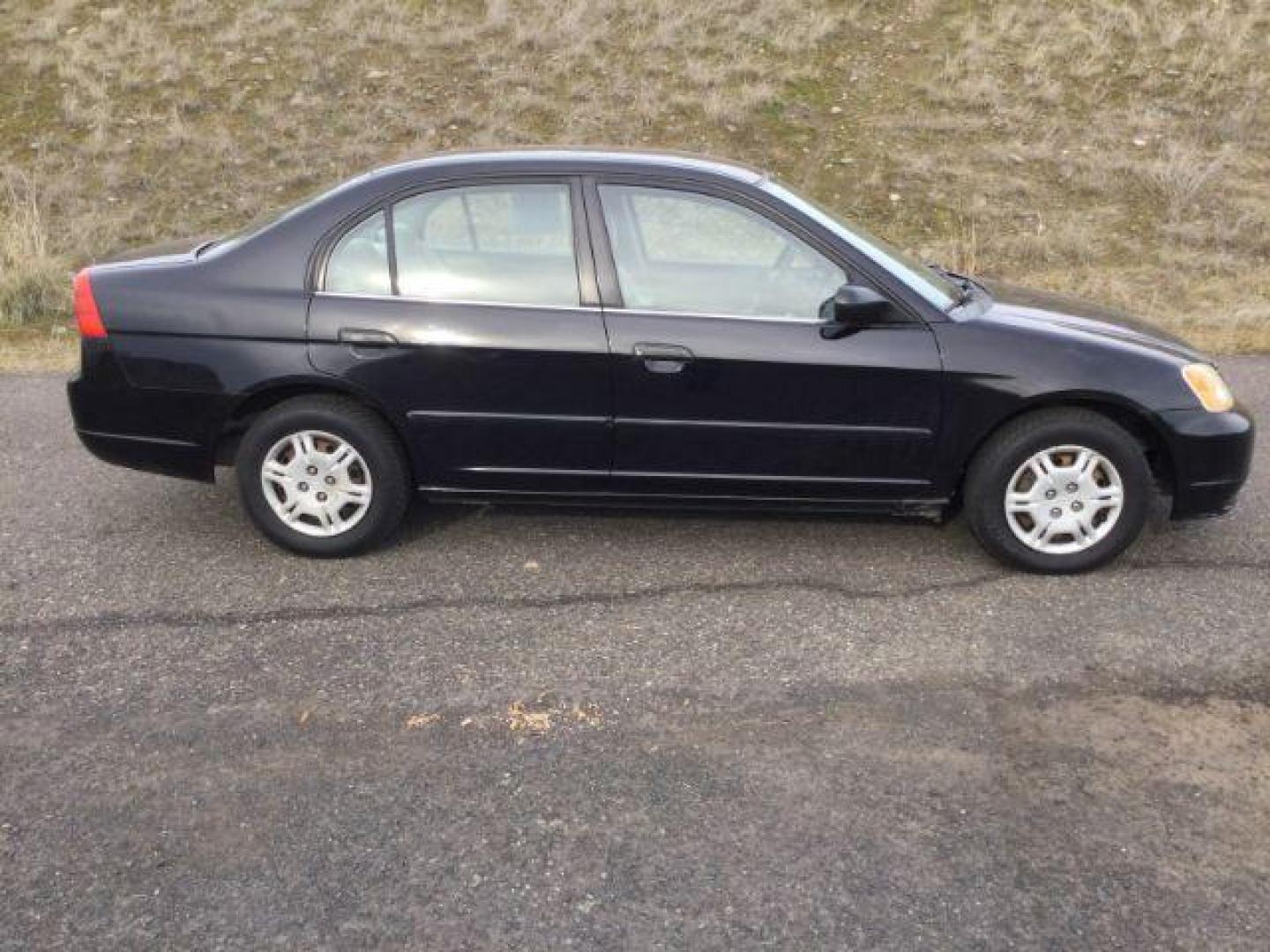 2002 BLACK /GRAY CLOTH HONDA CIVIC DX (2HGES16152H) with an 1.7L 4cyl engine, automatic transmission, located at 1801 Main Street, Lewiston, 83501, (208) 743-9371, 46.417065, -117.004799 - Photo#17