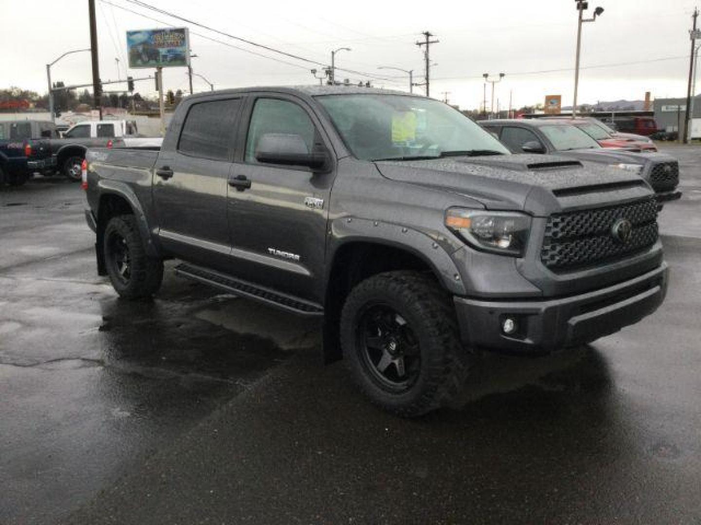 2021 Magnetic Gray Metallic /BLACK LEATHER TOYOTA TUNDRA Crew Max TRD Sport 4x4 (5TFDY5F13MX) with an 5.7 V8 engine, 6-Speed Automatic transmission, located at 1801 Main Street, Lewiston, 83501, (208) 743-9371, 46.417065, -117.004799 - Photo#32